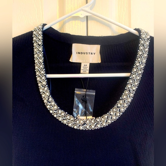 NEW Gorgeous navy blue ribbed knit short sleeve sweater NWT beaded pearl collar - Picture 2 of 8